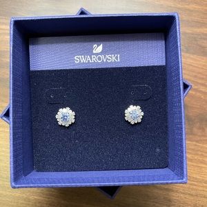 Swarovski studs